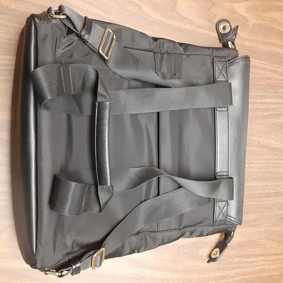 Targus Newport Black Convertible 2-in-1 Messenger Backpack laptop tablet - Picture 7 of 16